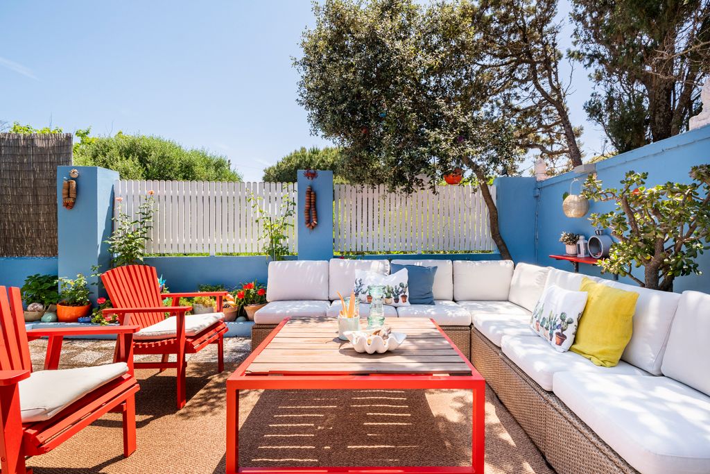 Bright punchy and airy this spacious home is perfect for big family getaways offering all you need to keep both adults...