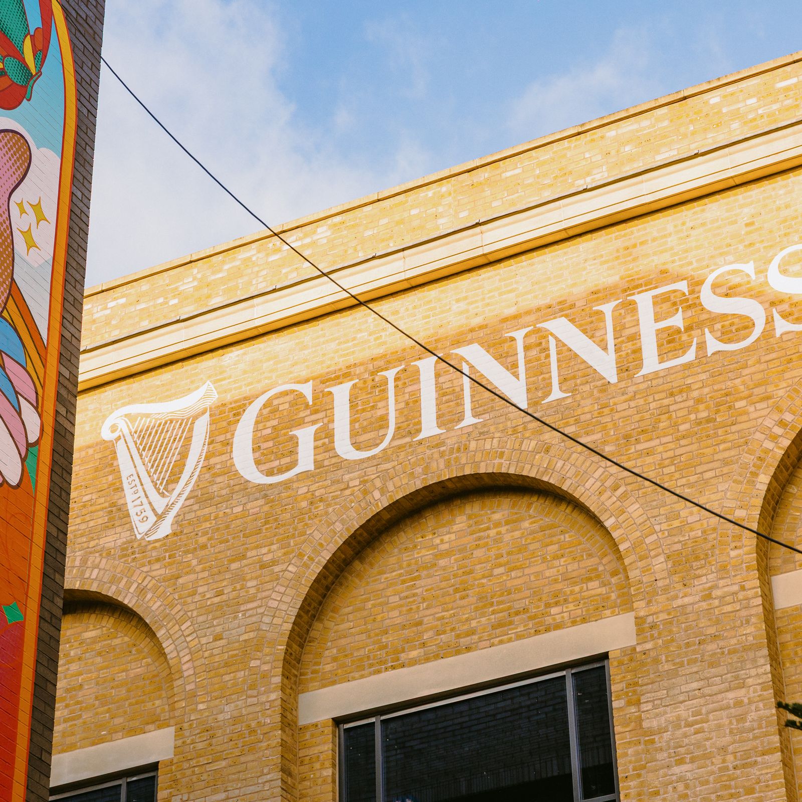 How Guinness became London's go-to pint: “splitting the G” to the perfect pour